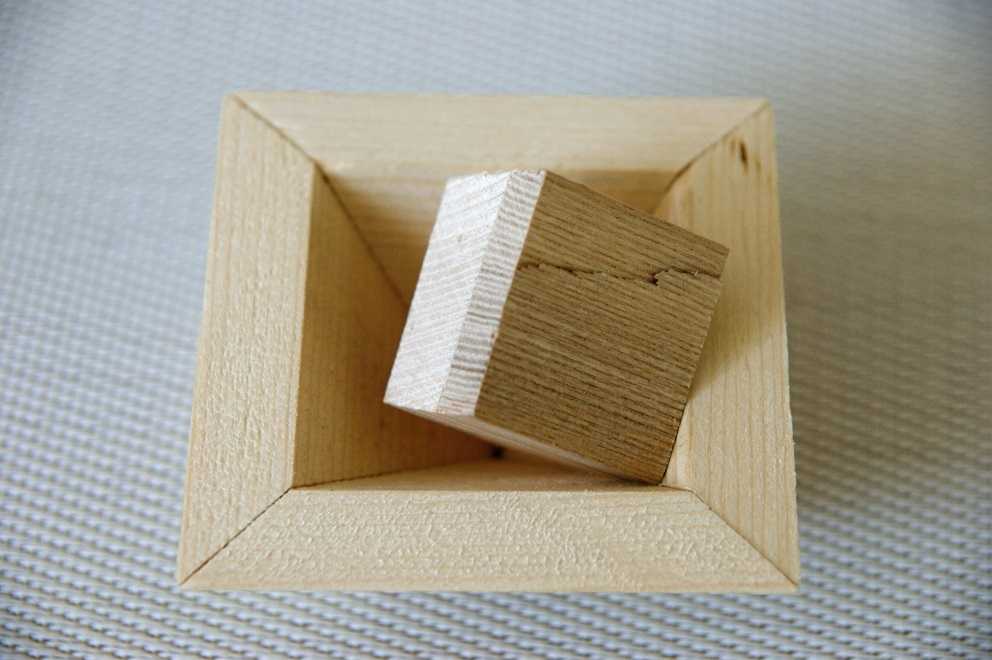 http://forum.matweb.cz/upload3/img/2013-07/76184_fig.2.jpg